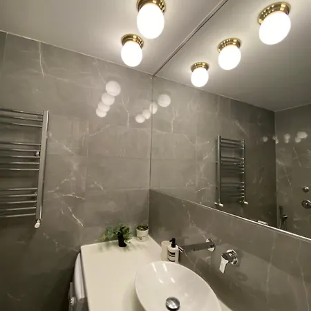 Apartment Studio 33