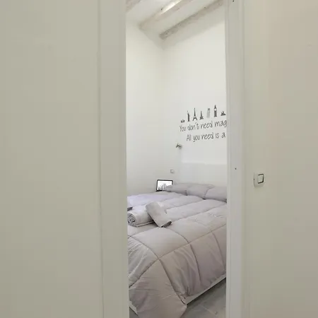 Διαμέρισμα Amazing In Center With Balcony