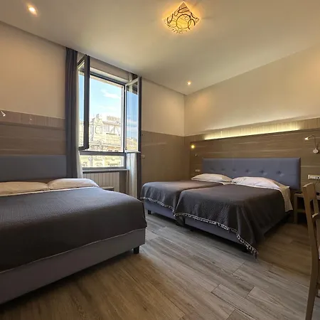 Midway Hotel 3*