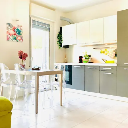 Stepandgo Navigli 公寓 *