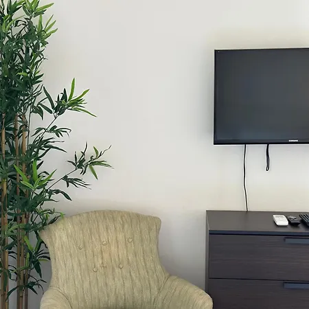 Apartamento Xenia - Bright And Elegant Milão