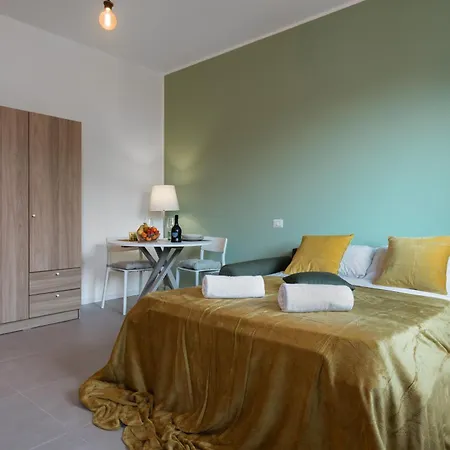 Apartman § Littlesuitebande § *