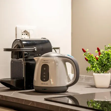 Free Parking - Duomo Centro Modern - Private Gym - Metro *