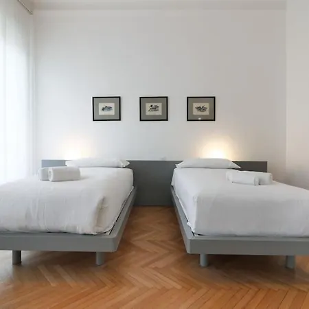 Contempora - Trilocale Podgora 10 Daire Milano