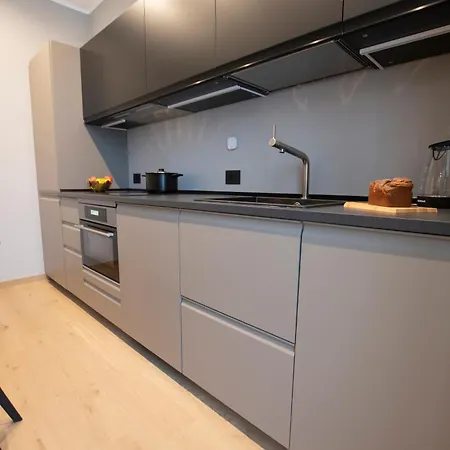 Ihost Luxury -free Parking- Plana 6 Milán