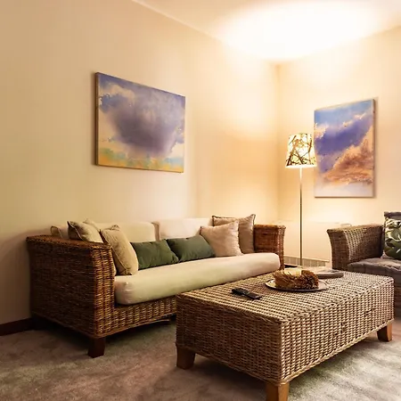 Moscova-brera Elegante Con Giardino Privato * Milan