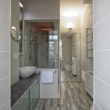 Luxury Flat With Terrace / Stunning Skyline View *