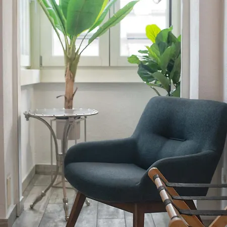 Luxury Flat With Terrace / Stunning Skyline View アパート