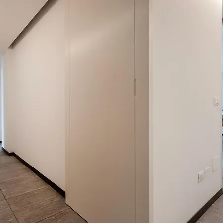 Italianway - Settembrini 26 Apartment Milan