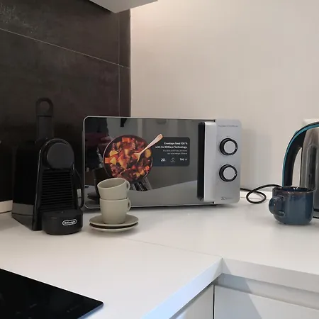 Ihost - Adriatico 6 *