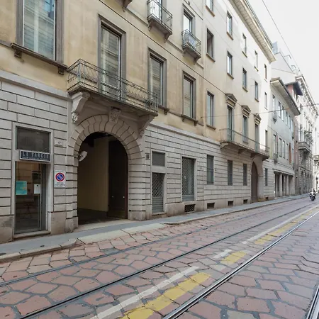 Guesthost - Cordusio Enchanting * Milano