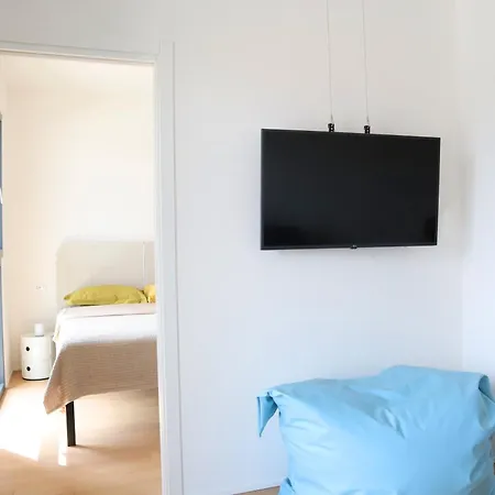 아파트 Tower Garden Niguarda Apt-4pax-wifi *