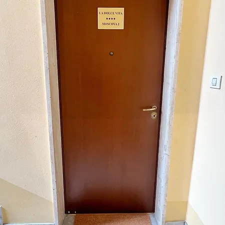 La Dolce Vita - Moscova 2 Appartamento *