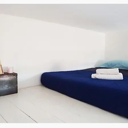 Naviglio 135 Mailand