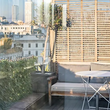 Luxury Penthouse With Jacuzzi & 360 View Rooftop Apartman Milánó