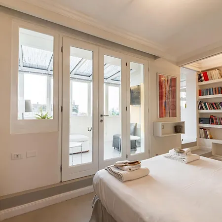Luxury Penthouse With Jacuzzi & 360 View Rooftop Apartman *