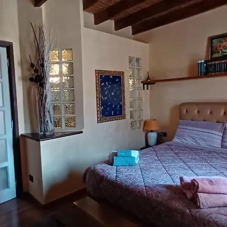 شقة Gold House Stazione ميلان