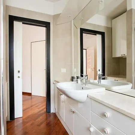 Apartament Hacca Collection - Porta Venezia 3br Mediolan