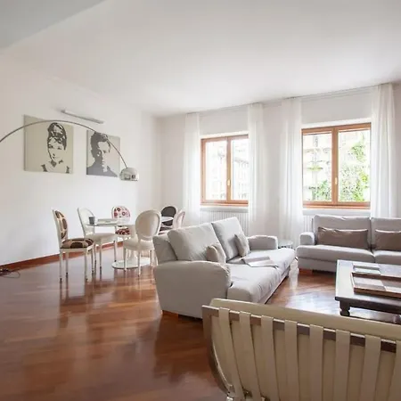Hacca Collection - Porta Venezia 3br Apartament *
