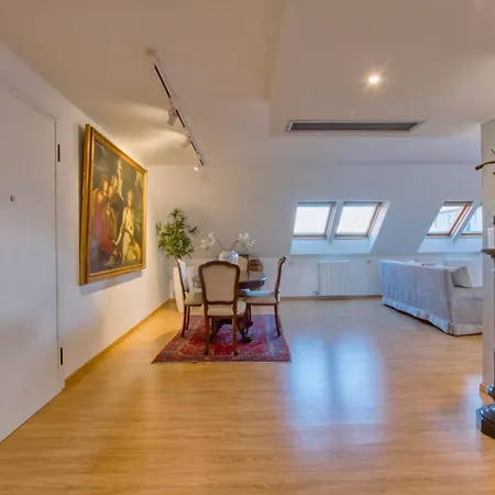 Apartment Xenia - Luxury & Elegant Penthouse In Life Mailand