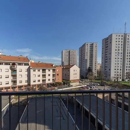 Luminoso Monolocale Zona Fondazione Prada Διαμέρισμα Μιλάνο