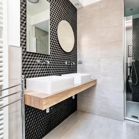Joivy Elegant With Parking And Balcony Apartman Milánó
