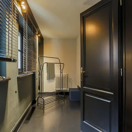 The Rent - Refined Loft In Downtown