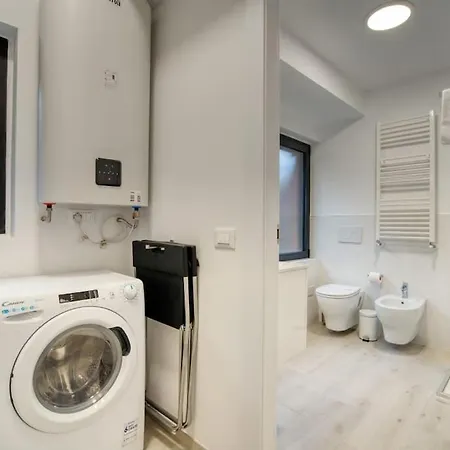 Suzzani 273 - Interno C1 شقة *