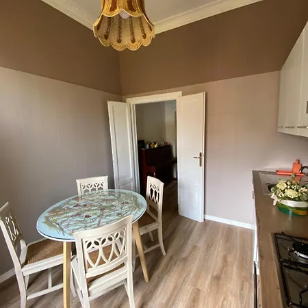 Officina Scrittoria Lägenhet