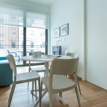 Italianway - Cecchi 18 B * Mailand