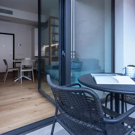 Italianway - Cecchi 18 B * Milano