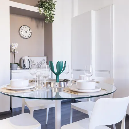 Apartment Easylife - - Marcello 32 - Milan