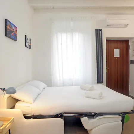 Travel Inside Srl - Custodi *