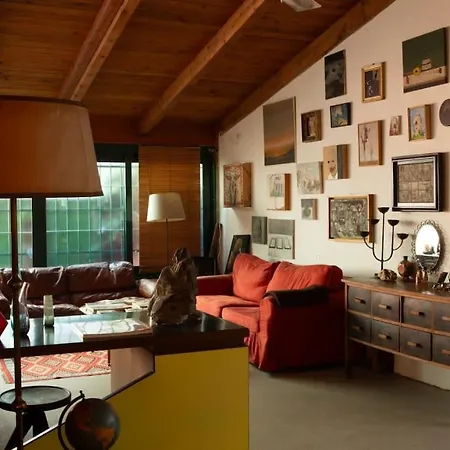 Апартаменты Charming Loft For Art Lovers *