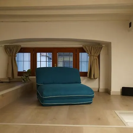 A Due Passi Dal Bosco Verticale *