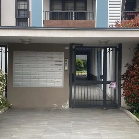 Xenia - New And Bright Urban Housing アパート *