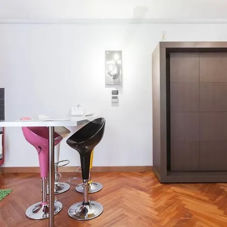 Daire Tricolore - Sottocorno Charme Loft Milano