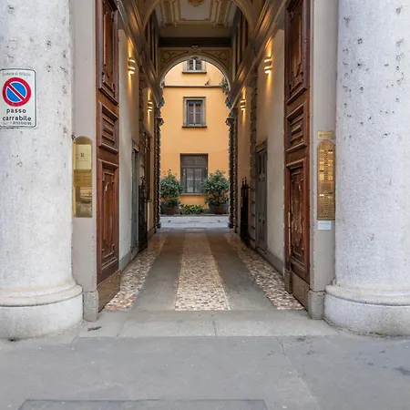 Apartman Bright Mini In The Heart Of