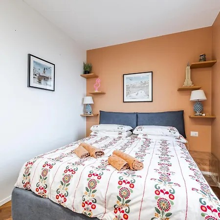 The Visionary - Navigli Area * Milano