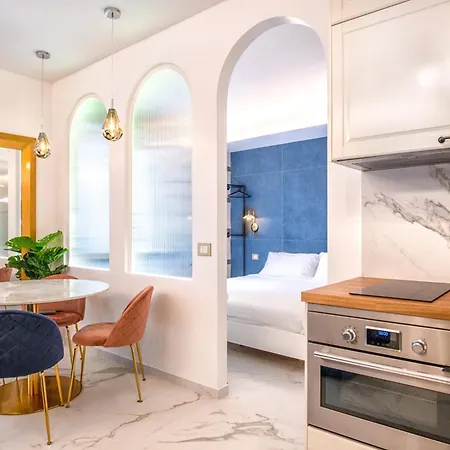 Ms Marple Luxury Station Lejlighed