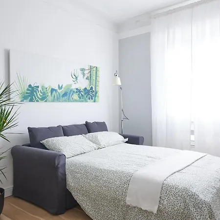 Апартаменты Porta Romana 80mq Luminoso Luxury Duomo A 10 Min