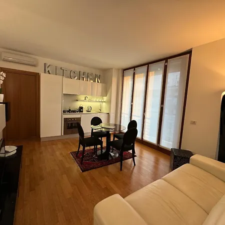 Apartment La Casa Di Gio - Homy Milan