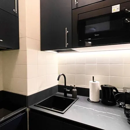 Oasis In The Center Of Mailand