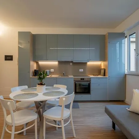 Appartement Chic In Nolo: Style And Comfort In