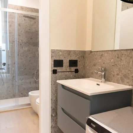 Ihost Luxury -free Parking- Plana 9 Apartment