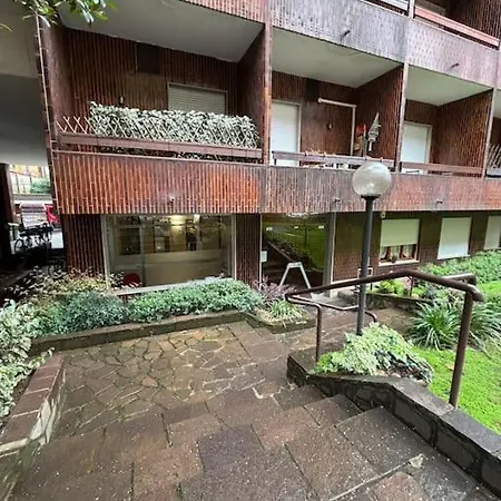 Daire Oasis In The Center Of Milano