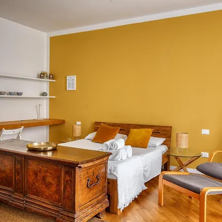 Charming In Tortona Navigli District Apartment Milan
