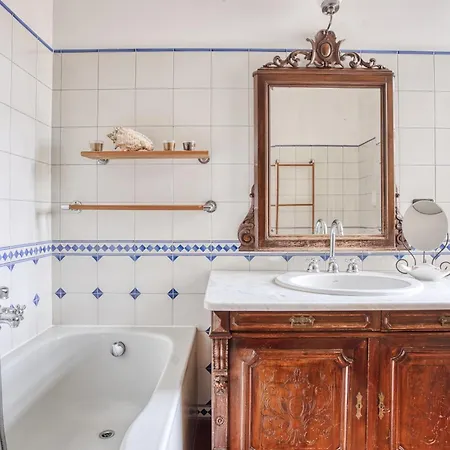 Appartamento Balilla30; Spacious 2 Bedroom Next To Center *