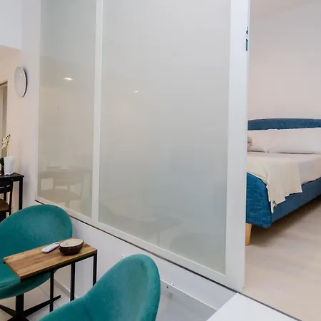 Apartamento Mini Loft Linate Airport And Blu Metro *