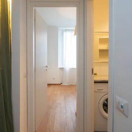 I Host - Brembo 11 Милан